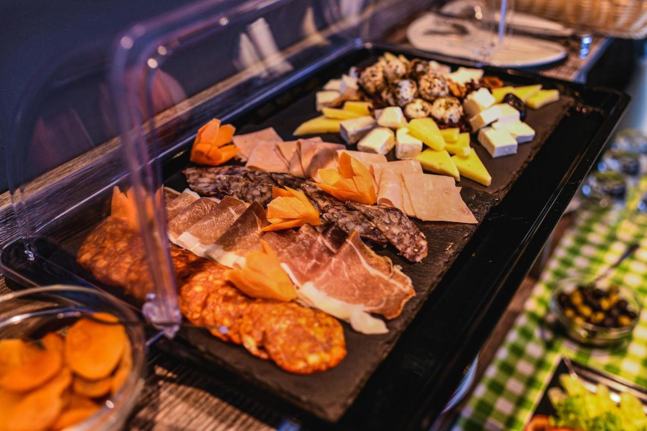 Joy 5 Hotel & Spa Beograd Ngoại thất bức ảnh